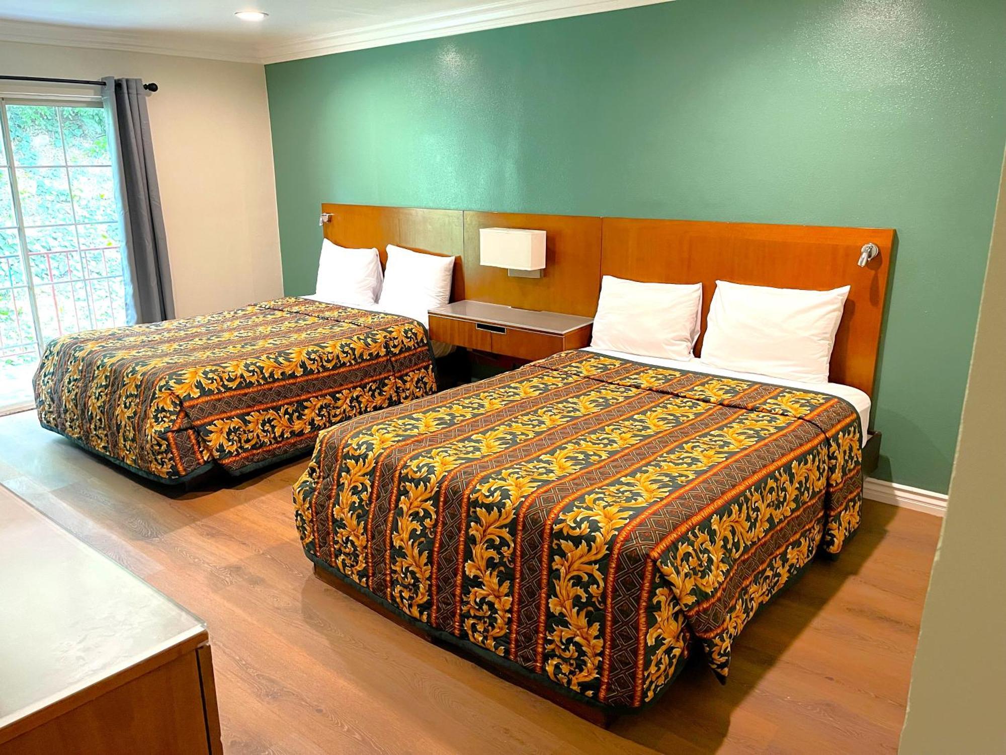 Relax Inn Los Angeles Exterior foto